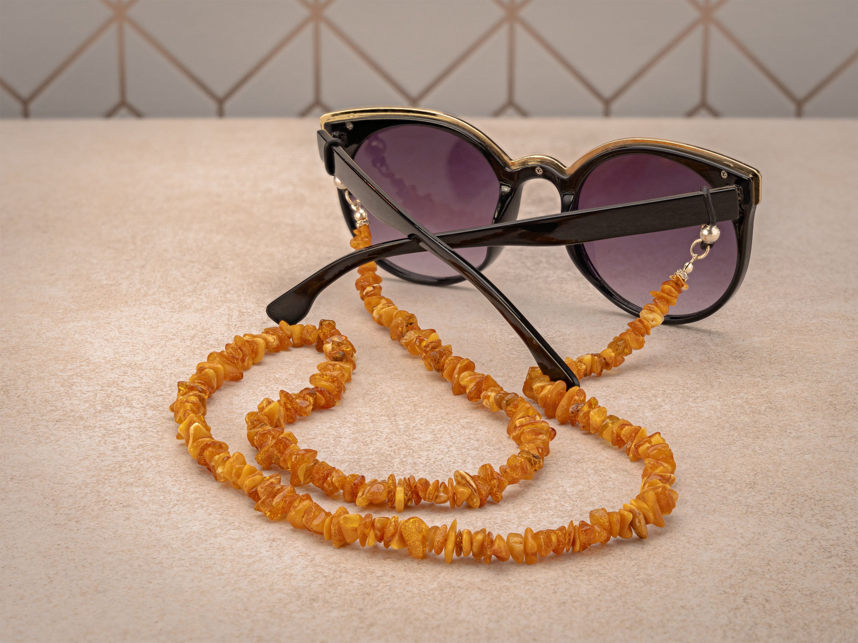 Amber Glasses Chain
